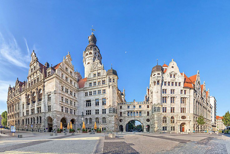 Neues Rathaus vom Burgplatz