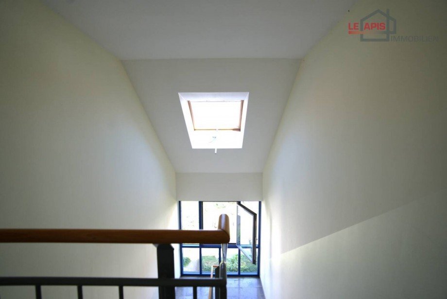 Treppenhaus Bild 2 Dachgeschosswohnung Leipzig-Lausen