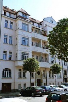 Hausansicht 3-Raum-DG-Wohnung mit Charme inmitten der S�dvorstadt