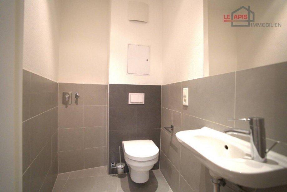 G�ste-WC m. WM-Anschluss Etagenwohnung Leipzig