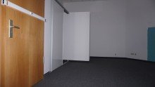 B�ro 1 +++NIEDLICHES B�RO IM PARTHE-CENTRUM- NUTZUNGS�NDERUNG AUF WOHNIMMOBILIE M�GLICH+++