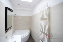 Masterbad +++EINE GANZE ETAGE IN EINER VILLA IN EUTRITZSCH-TOP-AUSTATTUNG, 2 B�DER, PARKETT+++