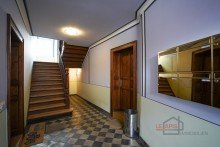 Treppenhaus NAH AM SEE - HELLE 4-R-EG-WG MIT TAGESLICHTBAD, GSTE-WC UND STELLPLATZ IM BEGEHRTEN MARKKLEEBERG