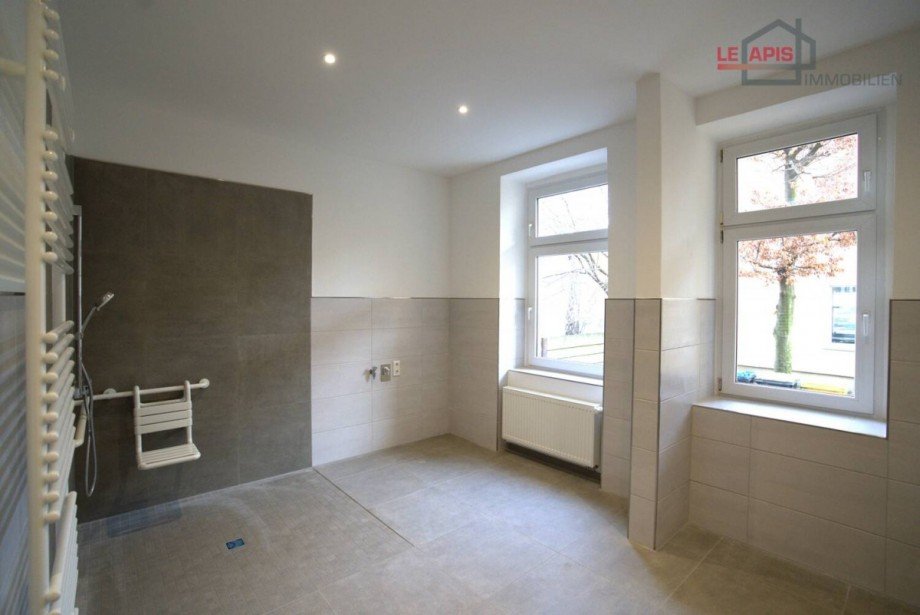 Tageslichtbad Bild 2 Erdgeschosswohnung Leipzig