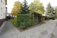 Zuwegung zur Liegenschaft +++TOLLE WG-GEEIGNETE 3-RWG MIT TAGESLICHTBAD IM BELIEBTEN SCHKEUDITZ+++