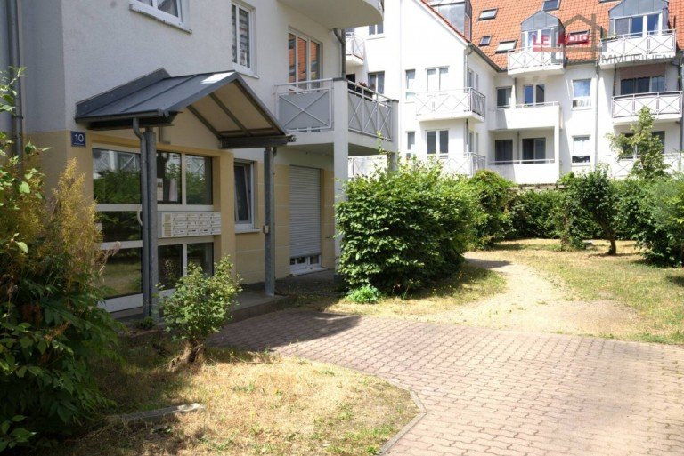 Hauseingangsbereich Leipzig / Liebertwolkwitz Maisonettewohnung CHARMANTE, RUHIG GELEGENE DG-MAIS.-3-RWG M. 2 BK U. TG-Stellpl. IM BELIEBTEN LPZ.-LIEBERTWOLKWITZ