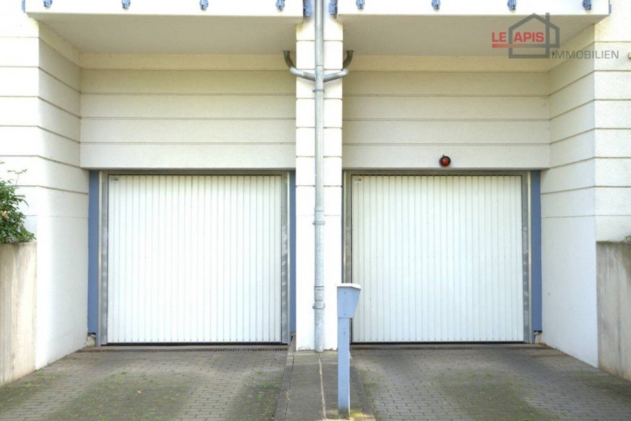 Einfahrt Tiefgarage Dachgeschosswohnung Leipzig-Lausen