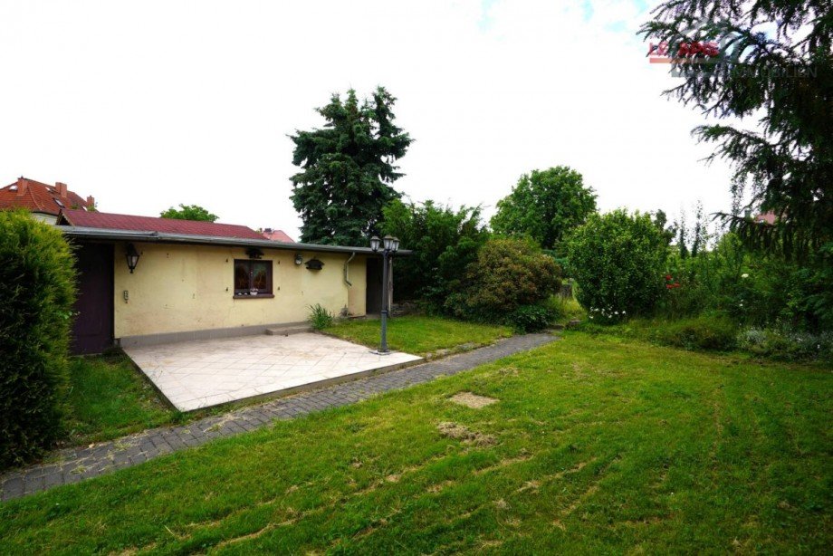 vorderer Gartenbereich m. Terrasse Doppelhaushlfte Leipzig