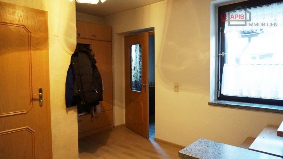 Diele/ Flur Bild 3 Doppelhaush�lfte Gro�p�sna