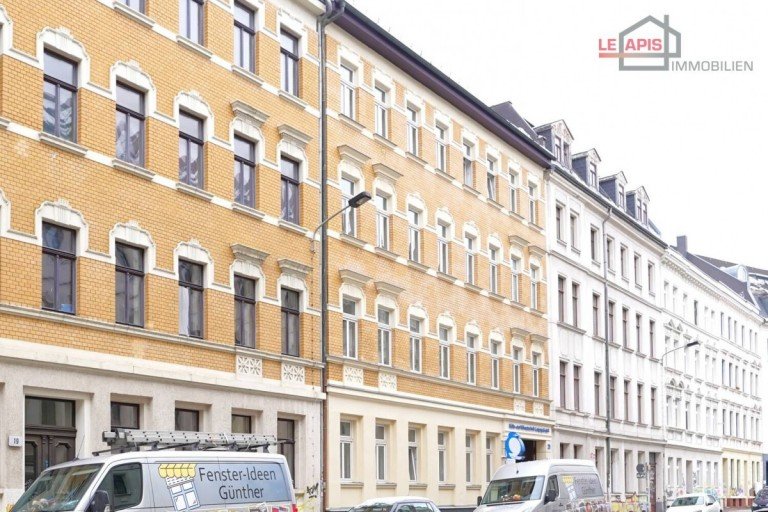 Hausansicht vorn Leipzig Etagenwohnung ENTZ�CKENDE, ZENTRUMSNAHE 2-RWG (WG-GEEIGNET) M. BALKON - ERSTBEZUG NACH RENOVIERUNG!
