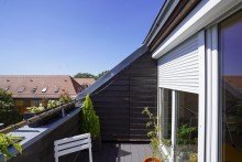 Loggia/ Terrasse Bild 2 +++ SCHICKE 2-RAUM-DG-ETW M. DACHTERRASSE (SDSEITE) U. TAGESLICHTBAD UNWEIT D. MARIANNENPARKS +++