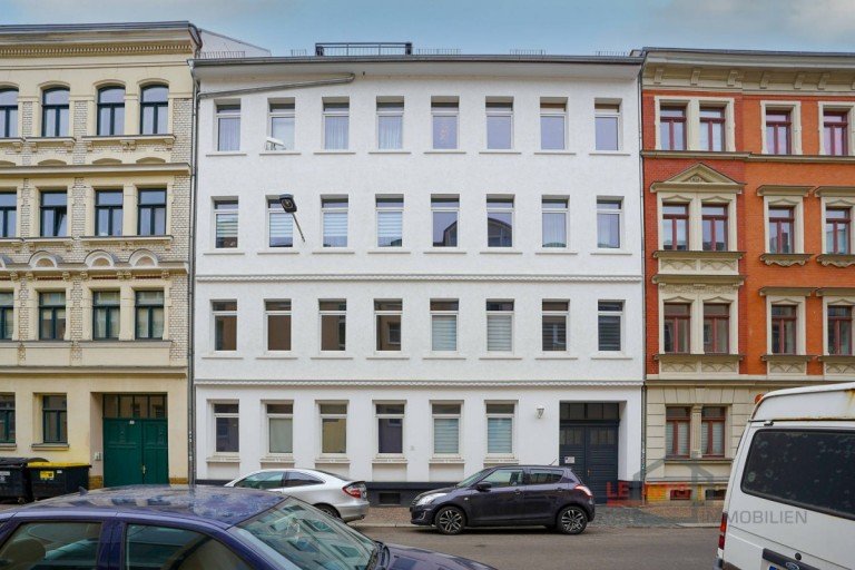 Hausansicht Leipzig - Leutzsch Etagenwohnung +++ERSTB. N.SAN.- 2-RWG M. TAGESLICHTBAD INKL. WANNE U. DUSCHE IM BEGEHRTEN STADTTEIL LPZ.-LEUTZSCH+++