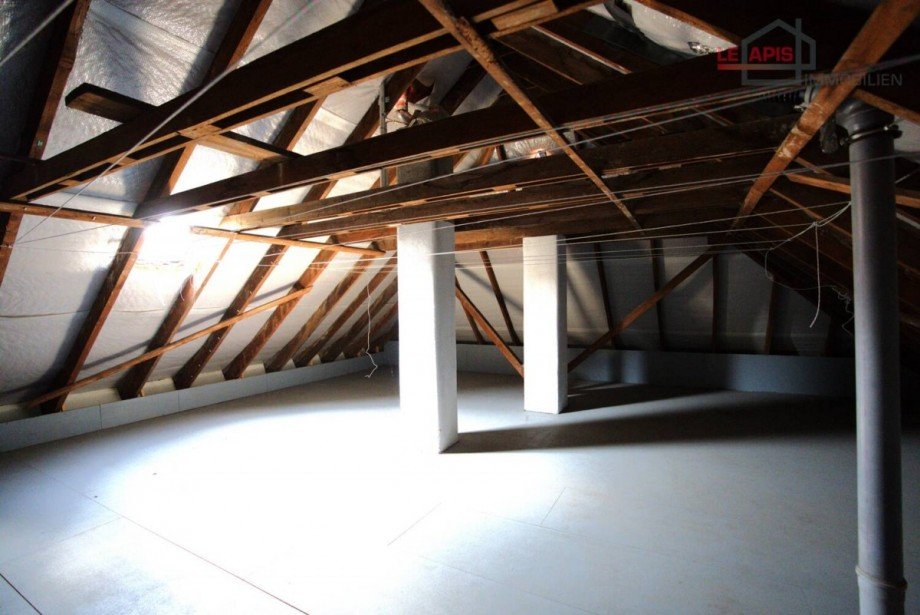 Dachboden zum W�sche aufh�ngen Etagenwohnung Borna