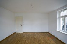 Wohnen NAH AM SEE - HELLE 4-R-EG-WG MIT TAGESLICHTBAD, GSTE-WC UND STELLPLATZ IM BEGEHRTEN MARKKLEEBERG