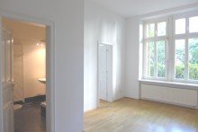 Wohnzimmer +++TOLLE MODERNISIERTE 2-R- EG-WG  IM BACHVIERTEL MIT TOLLER AUSSTATTUNG+++