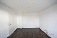 Wohnraum 2 TOLLE 2-RAUM- WHG MIT TAGESLICHTBAD IN LEIPZIG-EUTRITZSCH