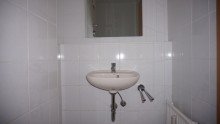 WC mit Handwaschbecken +++NIEDLICHES B�RO IM PARTHE-CENTRUM- NUTZUNGS�NDERUNG AUF WOHNIMMOBILIE M�GLICH+++