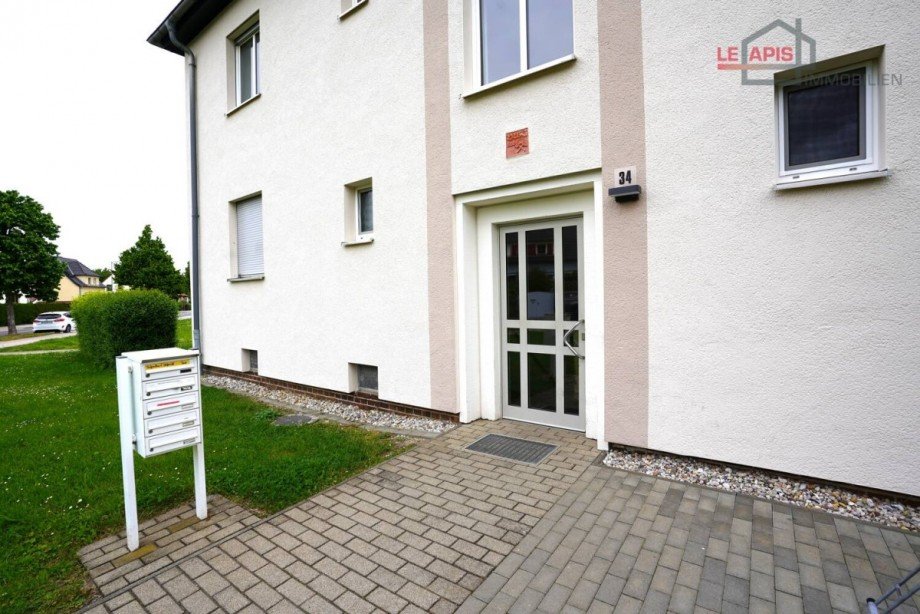 Hauseingangsbereich Etagenwohnung Bhlen