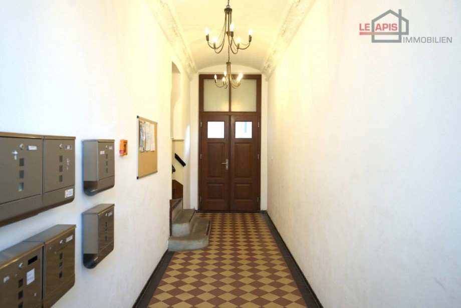 Eingangsbereich Treppenhaus Etagenwohnung Leipzig