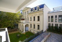 Aussicht v. Balkon ++AUFGEPASST 4-RWG M. 2 BK U. EBK IN EINER STILVOLLEN VILLA IM BELIEBTEN WALDSTRA�ENVIERTEL++