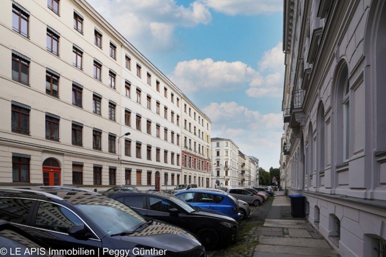 Aussenansicht Leipzig / Leipzig Zentrum Dachgeschosswohnung +++TOLLE DG-3-RWG MIT TAGESLICHTBAD U.BALKON IM BELIEBTEN BACHVIERTEL+++