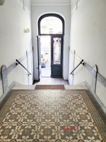 Eingangsbereich +++TOLLE 2-RWG MIT AR, TAGESLICHTBAD U. BALKON IN DER BELIEBTEN LPZ.-S�DVORSTADT+++
