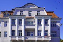 Hausansicht +++IDYLLISCHE 4-RWG M. TAGESLICHTBAD, AR, GSTE-WC U. BALKON IM BELIEBTEN LPZ.-LEUTZSCH+++