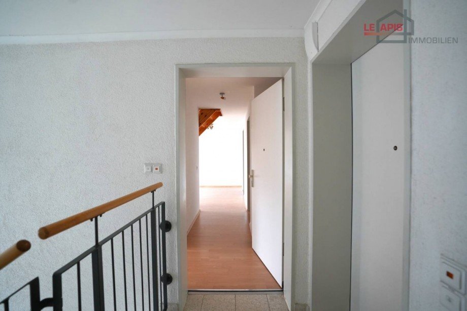 Wohnungseingangsbereich Dachgeschosswohnung Leipzig / Paunsdorf