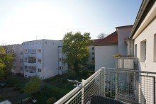 DSC00018 ATTRAKTIVE 2-RWG MIT BALKON IN GRNER LAGE VON LPZ.-WAHREN