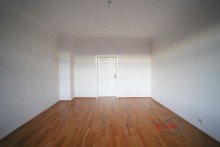 Schlafzimmer +++TOLLE DG-3-RWG MIT TAGESLICHTBAD U.BALKON IM BELIEBTEN BACHVIERTEL+++