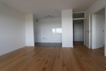 Wohnzimmer / Kche Schne 2 Zimmer ETW mit herrlicher Aussicht im Dachgeschoss 5 Etage