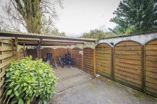 Fahrradstellplatz +++4-Raum-ETW mit Altbauflair! Balkon + Pellets-Ofen! Top Lage! Nhe Schloss Benrath!+++