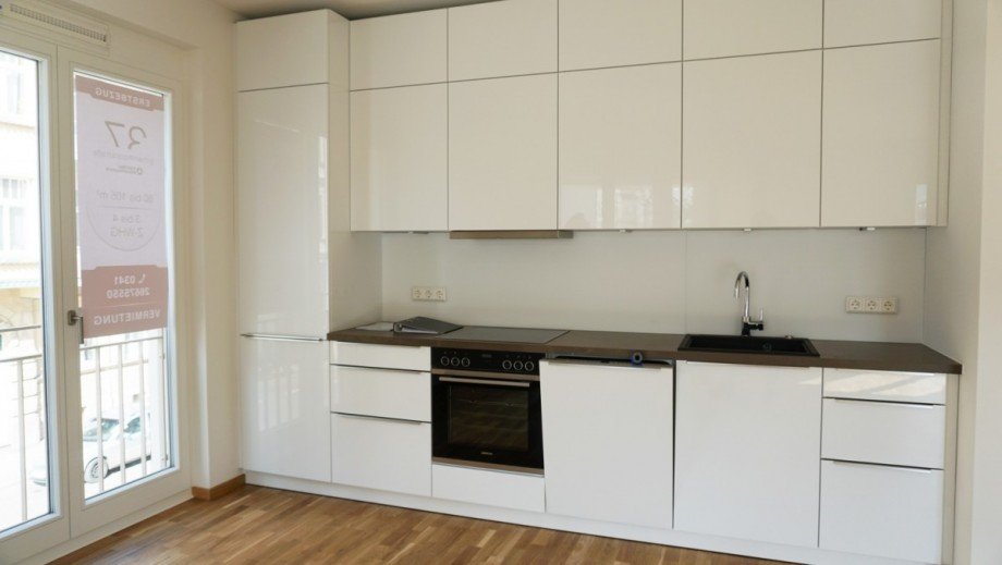 Wohnzimmer mit EBK Etagenwohnung Leipzig / Leipzig S�dvorstadt