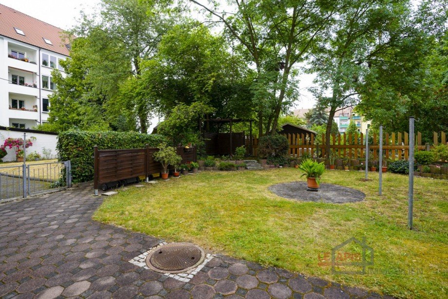 Gartenanlage Dachgeschosswohnung Leipzig / Gro�zschocher