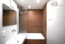 Bad Bild 3 SCHICKE DG-3-RWG MIT BALKON, EBK, BAD UND TG-STELLPL. IM BELIEBTEN STADTTEIL LEIPZIG-LAUSEN