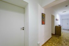 Diele / Flur +++4-Raum-ETW mit Altbauflair! Balkon + Pellets-Ofen! Top Lage! Nhe Schloss Benrath!+++