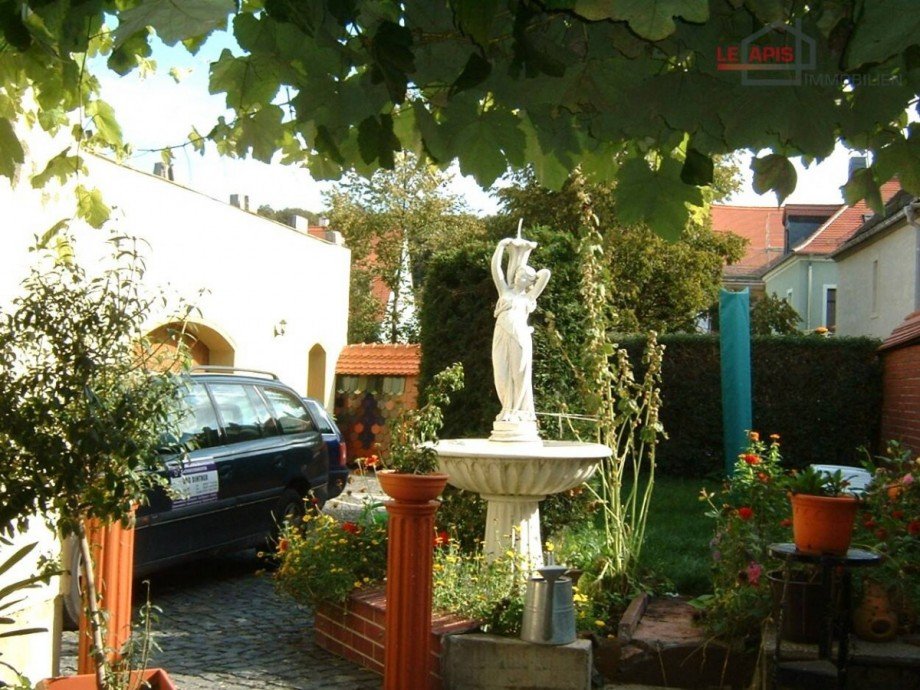 Gartenbereich Bild 2 Einfamilienhaus Grimma