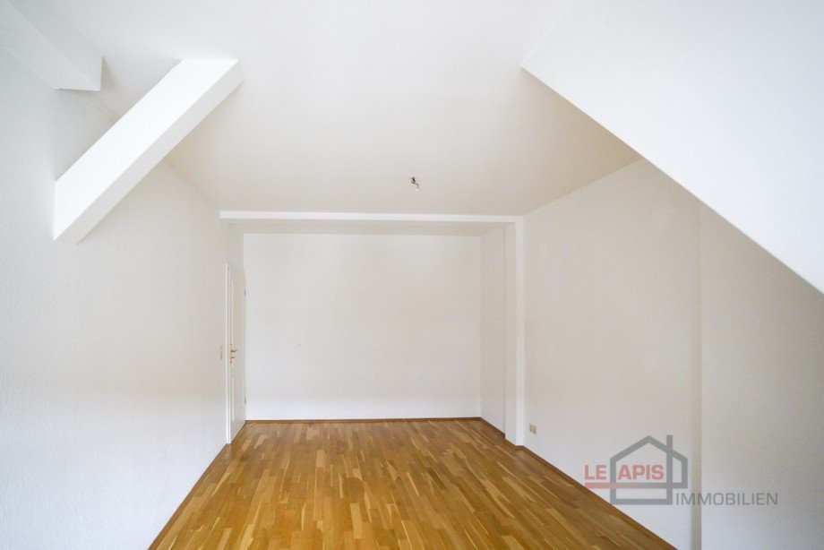 Schlafzimmer Dachgeschosswohnung Leipzig / Gro�zschocher