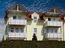 Hausansicht GER�UMIGE 2-RWG MIT BALKON IN BEGEHRTER WOHNLAGE VON LEIPZIG-ENGELSDORF