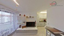 Wohnzimmer +++HOCHW. SAN. LUXUSAPP. M. GRANIT, LOGGIA SEP. K�CHE M.GESCHIRRSP. UND MOD. BAD IN TOLLER LAGE+++