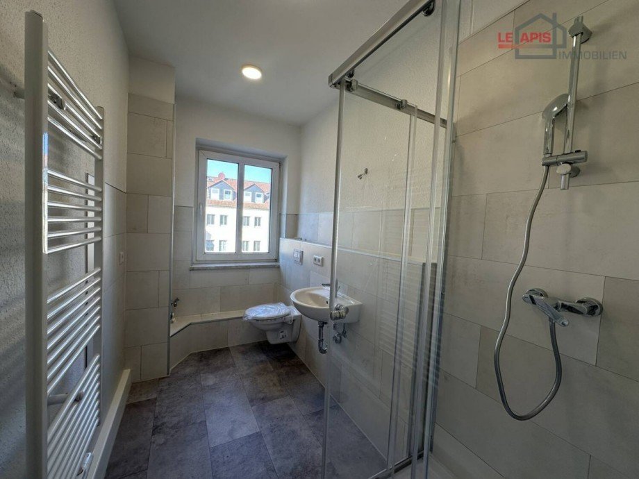 Bad Etagenwohnung B�hlen