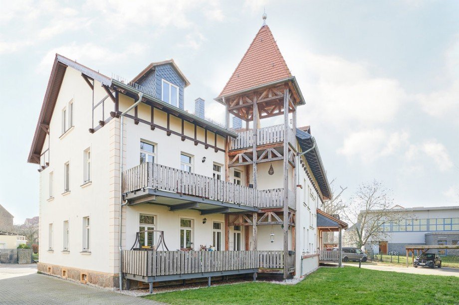 Hausansicht hinten Dachgeschosswohnung Markkleeberg