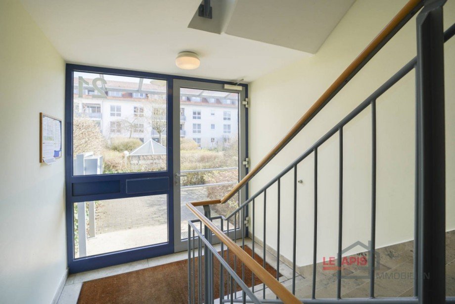 Treppenhaus Dachgeschosswohnung Leipzig / Gr�nau-Ost