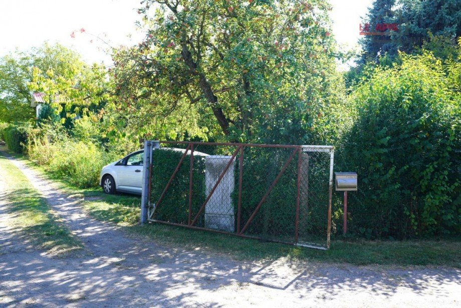 Grundstck-Einfahrtsbereich Grundstck Sondernutzungs-Grundstck Taucha