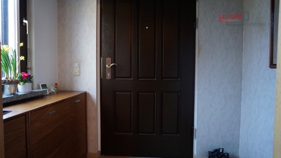 Eingangsbereich Vorflur Doppelhaush�lfte Gro�p�sna