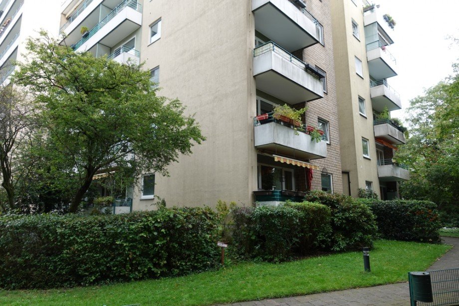 Hausansicht Etagenwohnung Hilden / Kalstert