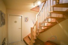 Treppe ins Souterrain +++PFIFFIGE 4-RWG  MAISONETTE MIT GARTEN IN ATTRAKTIVER LAGE VON LEIPZIG-PROBSTHEIDA+++