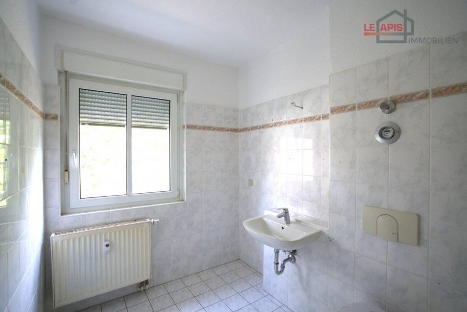 Bad Bild 3 Etagenwohnung Borna