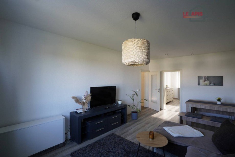 Wohnzimmer Bild 2 Etagenwohnung Eilenburg