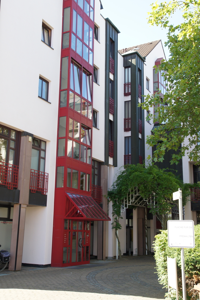 Aussen 3 Etagenwohnung Hilden / Pungshaus